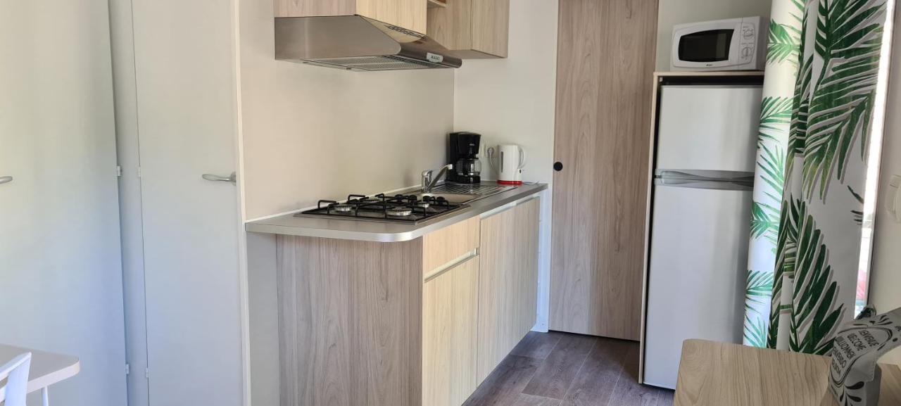 Camping Le Gallo Romain Barbieres 외부 사진